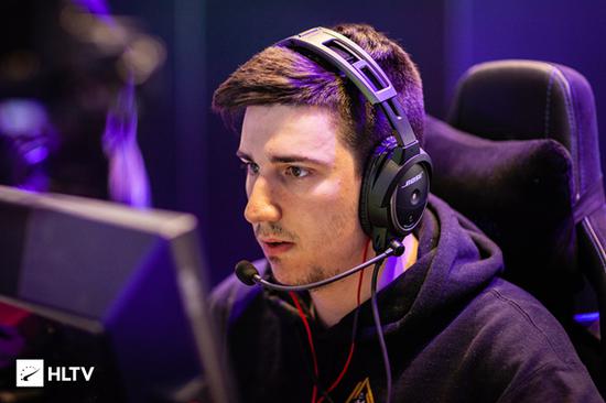 探索PC Building Simulator 2中的解谜盒体验